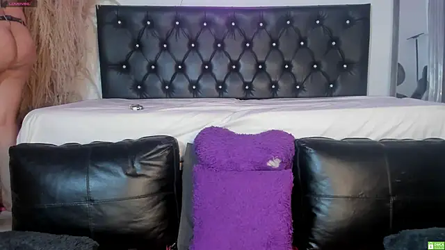 Bianka olivetto021 online show from October 2, 2025, 3:35 am