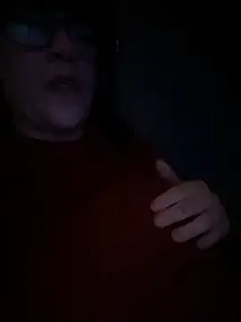 callmelouve online show from February 5, 2025, 10:22 pm