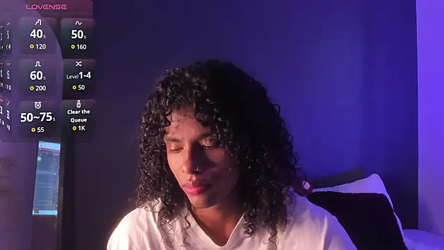 Snapshot of Lucas_eevans chatting on October 28, 2025, 2:53 pm Lucas eevans online show from October 28, 2025, 2:53 pm