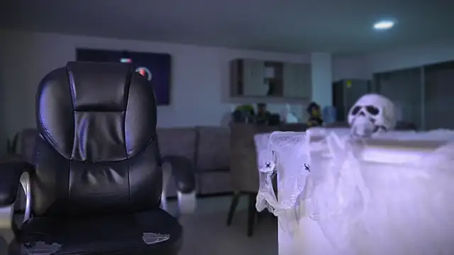 Frank Farrell online show from October 22, 2025, 3:51 am