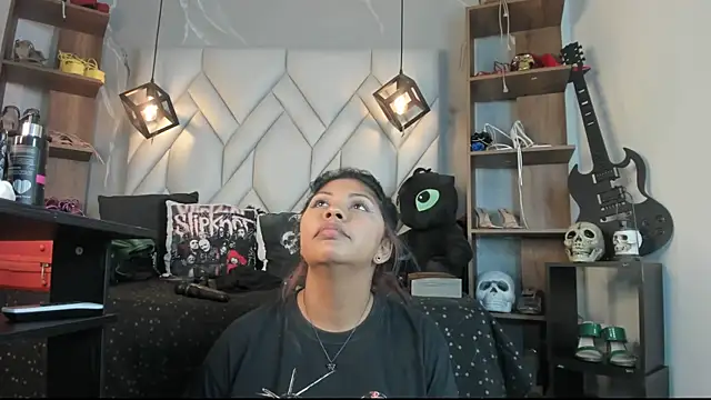 MirandaHaguen online show from March 15, 2025, 4:02 am