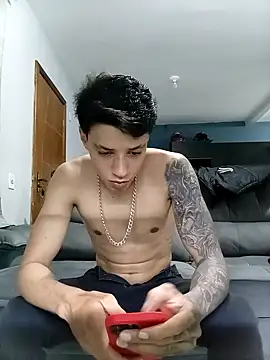 Novin4i20 online show from October 1, 2025, 9:54 pm