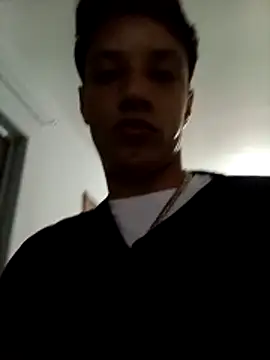 Novin4i20 online show from November 24, 2025, 4:23 am