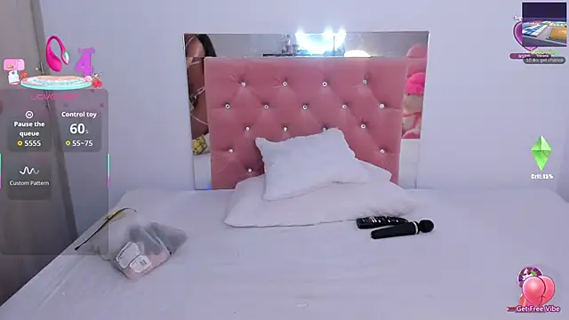 Anamhenao online show from October 30, 2025, 12:12 am