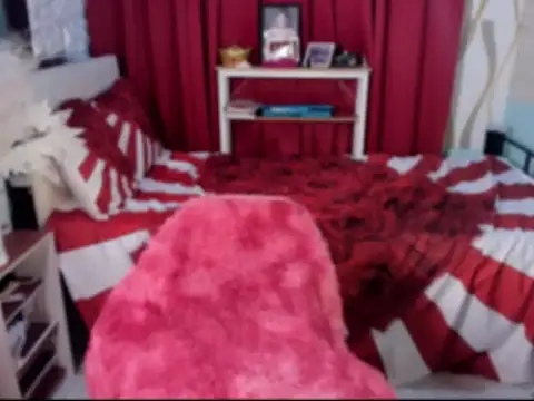 Snapshot of Laura_yourhottestbabe123 chatting on March 19, 2025, 1:21 am Laura yourhottestbabe123 online show from March 19, 2025, 1:21 am