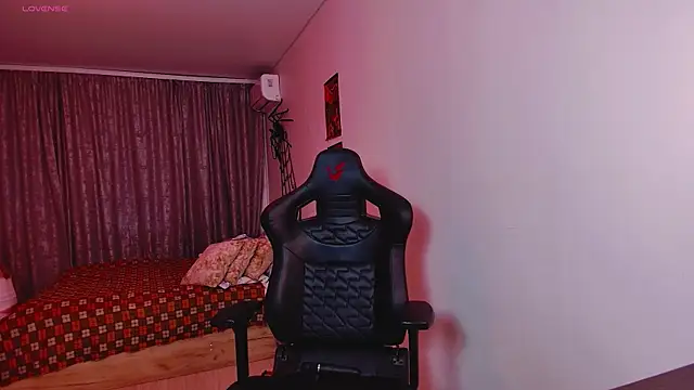  whiteprincess online show from October 21, 2025, 9:32 am