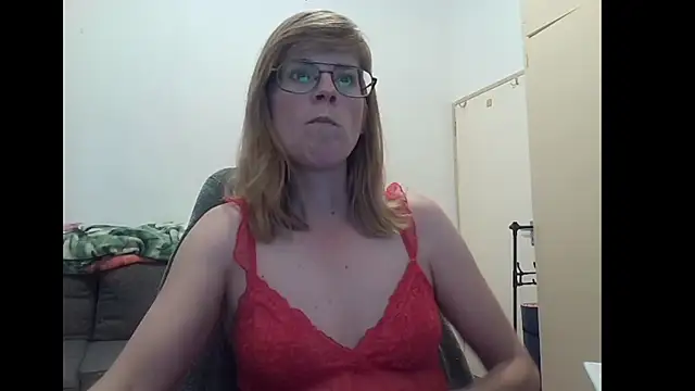 SavannaGirly online show from November 24, 2025, 4:29 pm