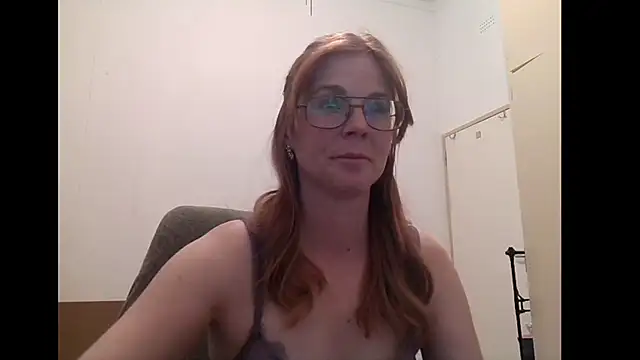 SavannaGirly online show from July 29, 2026, 7:01 pm