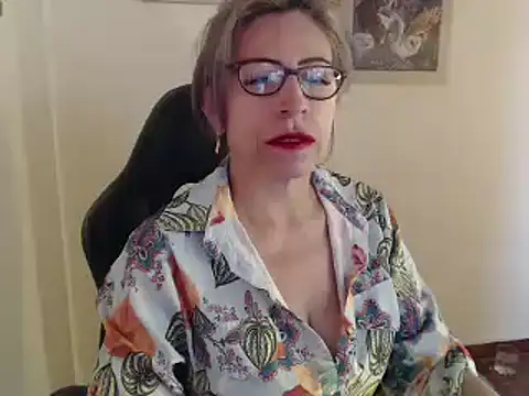 Snapshot of Chayla_Ruiz chatting on December 22, 2024, 1:22 pm Chayla Ruiz online show from December 22, 2024, 1:22 pm