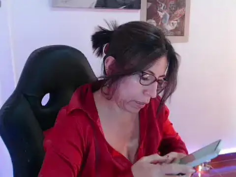 Snapshot of Chayla_Ruiz chatting on December 23, 2024, 3:33 pm Chayla Ruiz online show from December 23, 2024, 3:33 pm