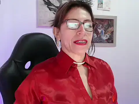 Snapshot of Chayla_Ruiz chatting on December 24, 2024, 11:11 pm Chayla Ruiz online show from December 24, 2024, 11:11 pm