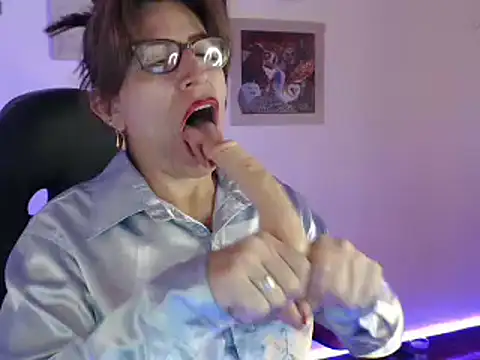 Snapshot of Chayla_Ruiz chatting on January 18, 2025, 4:21 pm Chayla Ruiz online show from January 18, 2025, 4:21 pm