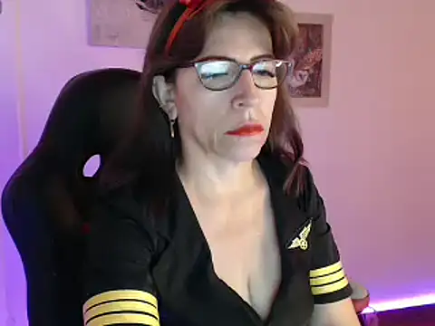 Snapshot of Chayla_Ruiz chatting on January 30, 2025, 1:53 pm Chayla Ruiz online show from January 30, 2025, 1:53 pm