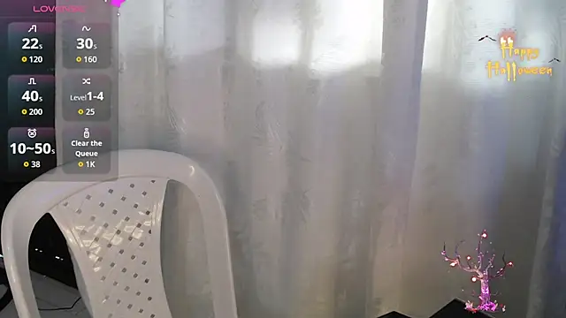 Chayla Ruiz online show from November 21, 2025, 1:10 pm