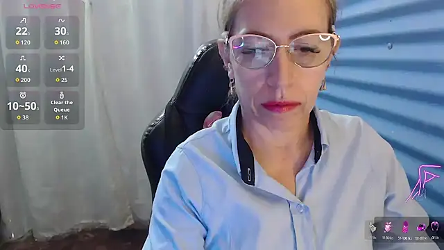 Snapshot of Chayla_Ruiz chatting on April 27, 2026, 12:25 pm Chayla Ruiz online show from April 27, 2026, 12:25 pm