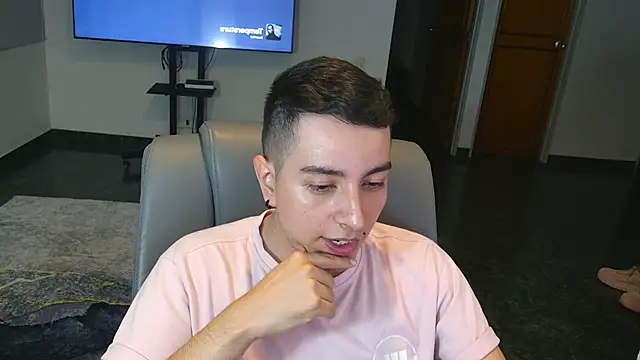 Jhoan saenz online show from November 6, 2025, 2:45 am