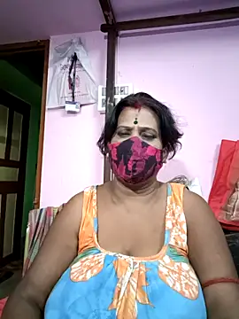 parioo7 online show from October 22, 2025, 4:40 pm