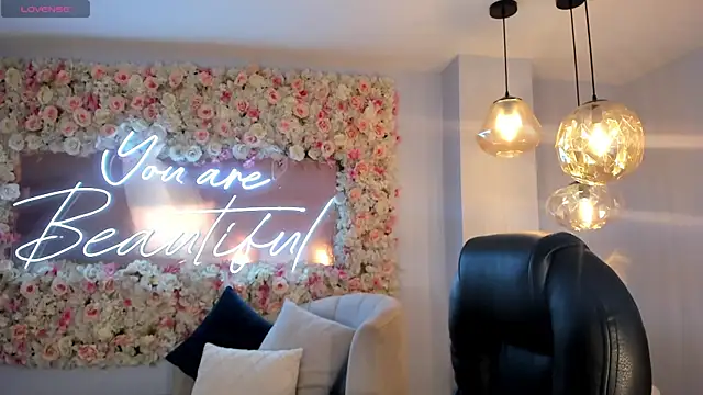 JadeEvansX online show from November 16, 2025, 11:27 am