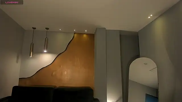 JadeEvansX online show from April 8, 2026, 7:14 pm