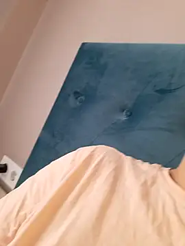 Snapshot of NansyyyaLiannkkaasssssa78 chatting on February 3, 2025, 9:19 am NansyyyaLiannkkaasssssa78 online show from February 3, 2025, 9:19 am