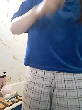 Snapshot of NansyyyaLiannkkaasssssa78 chatting on February 12, 2025, 10:24 am NansyyyaLiannkkaasssssa78 online show from February 12, 2025, 10:24 am