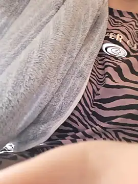 Snapshot of NansyyyaLiannkkaasssssa78 chatting on March 11, 2025, 9:45 am NansyyyaLiannkkaasssssa78 online show from March 11, 2025, 9:45 am