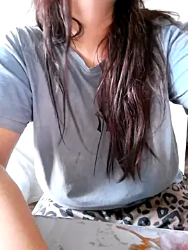 NansyyyaLiannkkaasssssa78 online show from October 25, 2025, 2:13 pm