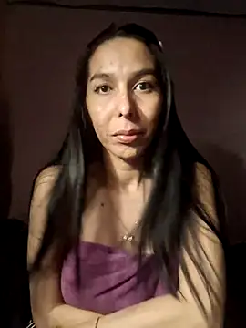 TSDESIREcindy29 online show from March 3, 2025, 3:20 pm