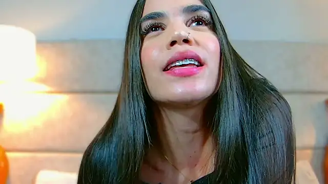 Snapshot of April_Cutee chatting on January 12, 2025, 6:59 pm April Cutee online show from January 12, 2025, 6:59 pm