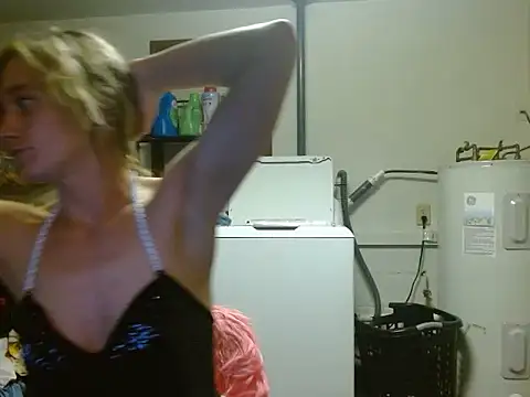 missymilf online show from October 12, 2025, 12:53 am