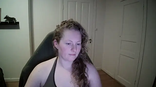 Snapshot of Girlnina-1995 chatting on December 2, 2024, 7:49 pm Girlnina-1995 online show from December 2, 2024, 7:49 pm