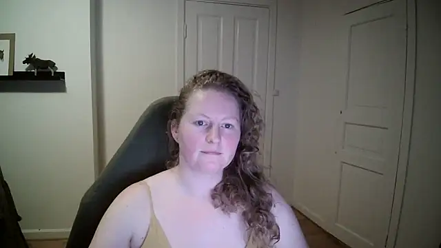Snapshot of Girlnina-1995 chatting on January 2, 2025, 6:12 pm Girlnina-1995 online show from January 2, 2025, 6:12 pm