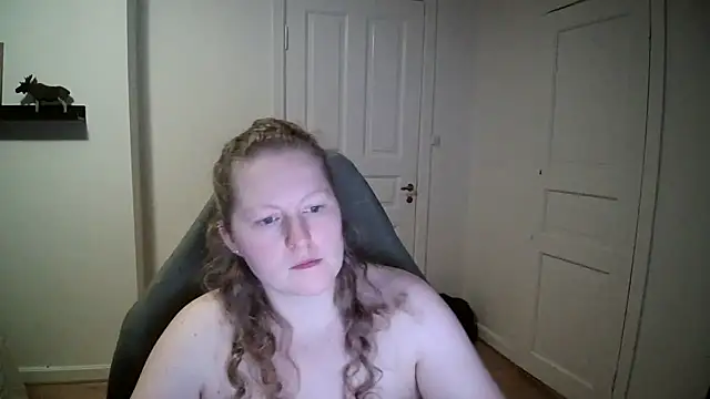 Snapshot of Girlnina-1995 chatting on January 6, 2025, 9:43 pm Girlnina-1995 online show from January 6, 2025, 9:43 pm