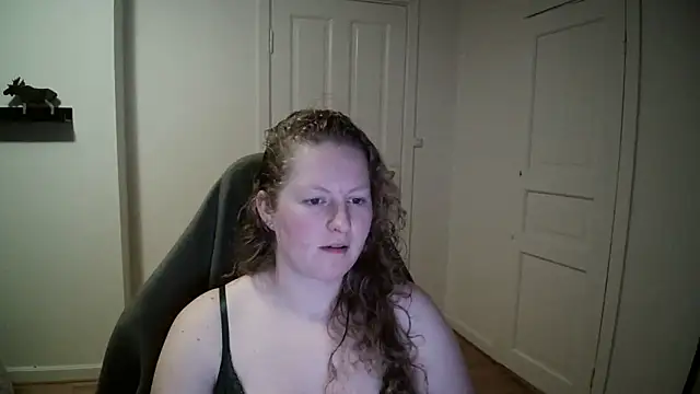 Snapshot of Girlnina-1995 chatting on January 7, 2025, 6:45 pm Girlnina-1995 online show from January 7, 2025, 6:45 pm