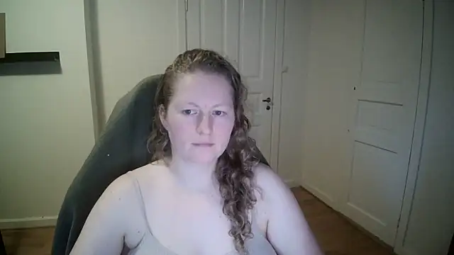 Snapshot of Girlnina-1995 chatting on January 20, 2025, 12:28 pm Girlnina-1995 online show from January 20, 2025, 12:28 pm