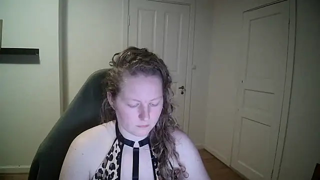 Snapshot of Girlnina-1995 chatting on January 28, 2025, 7:21 pm Girlnina-1995 online show from January 28, 2025, 7:21 pm