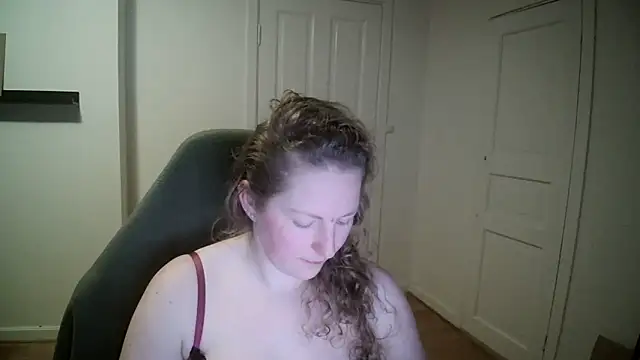 Snapshot of Girlnina-1995 chatting on January 30, 2025, 7:48 pm Girlnina-1995 online show from January 30, 2025, 7:48 pm