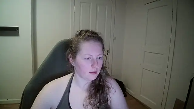 Snapshot of Girlnina-1995 chatting on February 11, 2025, 7:48 pm Girlnina-1995 online show from February 11, 2025, 7:48 pm