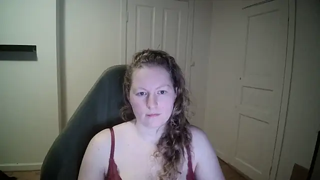 Snapshot of Girlnina-1995 chatting on February 17, 2025, 9:08 pm Girlnina-1995 online show from February 17, 2025, 9:08 pm