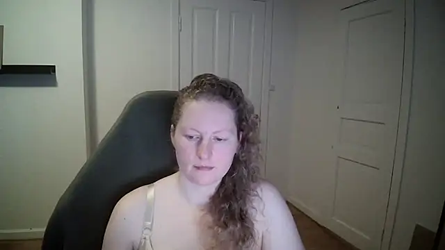 Snapshot of Girlnina-1995 chatting on February 28, 2025, 12:09 pm Girlnina-1995 online show from February 28, 2025, 12:09 pm