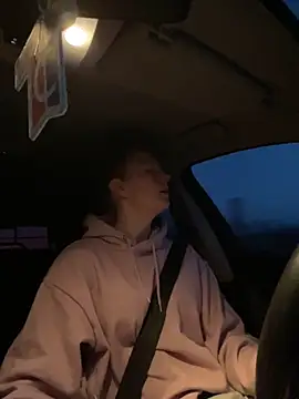 Snapshot of Girlnina-1995 chatting on November 7, 2025, 5:40 am Girlnina-1995 online show from November 7, 2025, 5:40 am