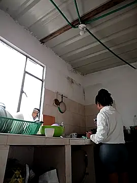 Bigassmommy x online show from October 4, 2025, 3:32 pm