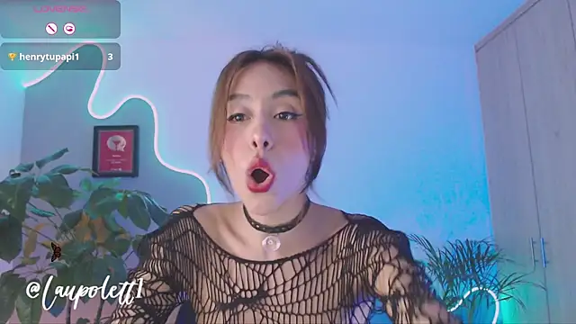 Snapshot of LauPolett chatting on December 22, 2024, 2:49 am LauPolett online show from December 22, 2024, 2:49 am