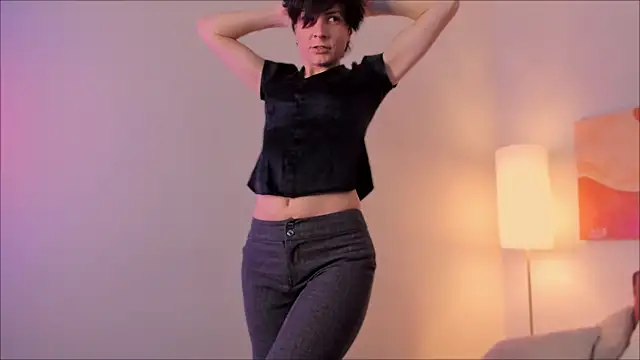 LorenDaze online show from November 26, 2025, 2:07 pm