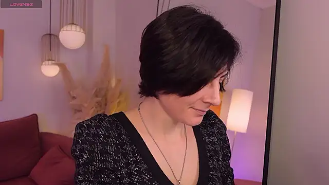 LorenDaze online show from March 4, 2026, 6:08 am