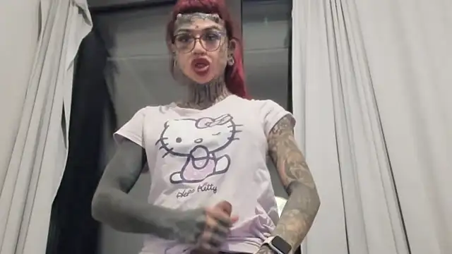 Snapshot of tamarapervert chatting on November 7, 2025, 12:54 am tamarapervert online show from November 7, 2025, 12:54 am