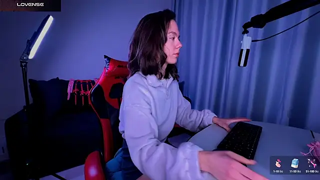 DivineBite online show from February 12, 2025, 9:54 pm