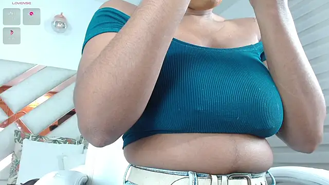 Snapshot of kimara_lion chatting on January 9, 2025, 3:36 am kimara lion online show from January 9, 2025, 3:36 am
