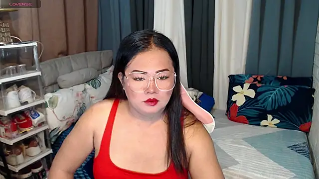 Snapshot of MagnificatMistress chatting on December 5, 2024, 10:34 pm MagnificatMistress online show from December 5, 2024, 10:34 pm