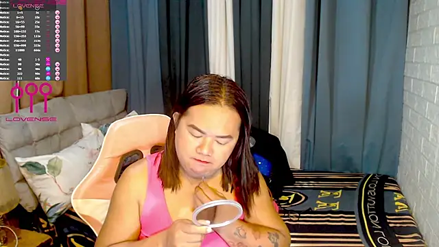 Snapshot of MagnificatMistress chatting on September 21, 2025, 9:38 pm MagnificatMistress online show from September 21, 2025, 9:38 pm